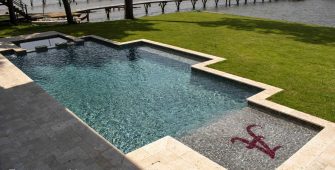 What to Expect When It Comes to Luxury Pool Building